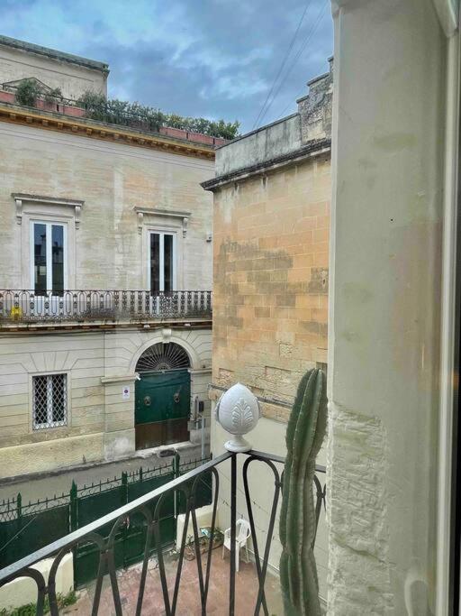 Ferienwohnung Dimora De Argenteris Lecce Exterior foto