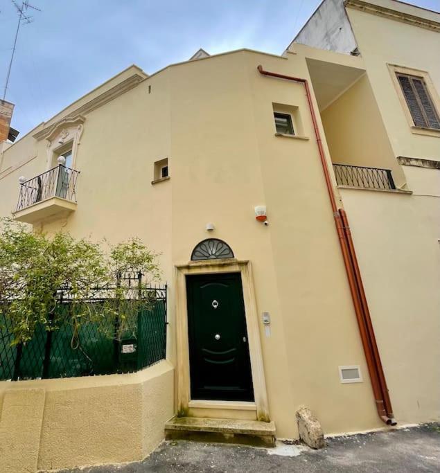 Ferienwohnung Dimora De Argenteris Lecce Exterior foto
